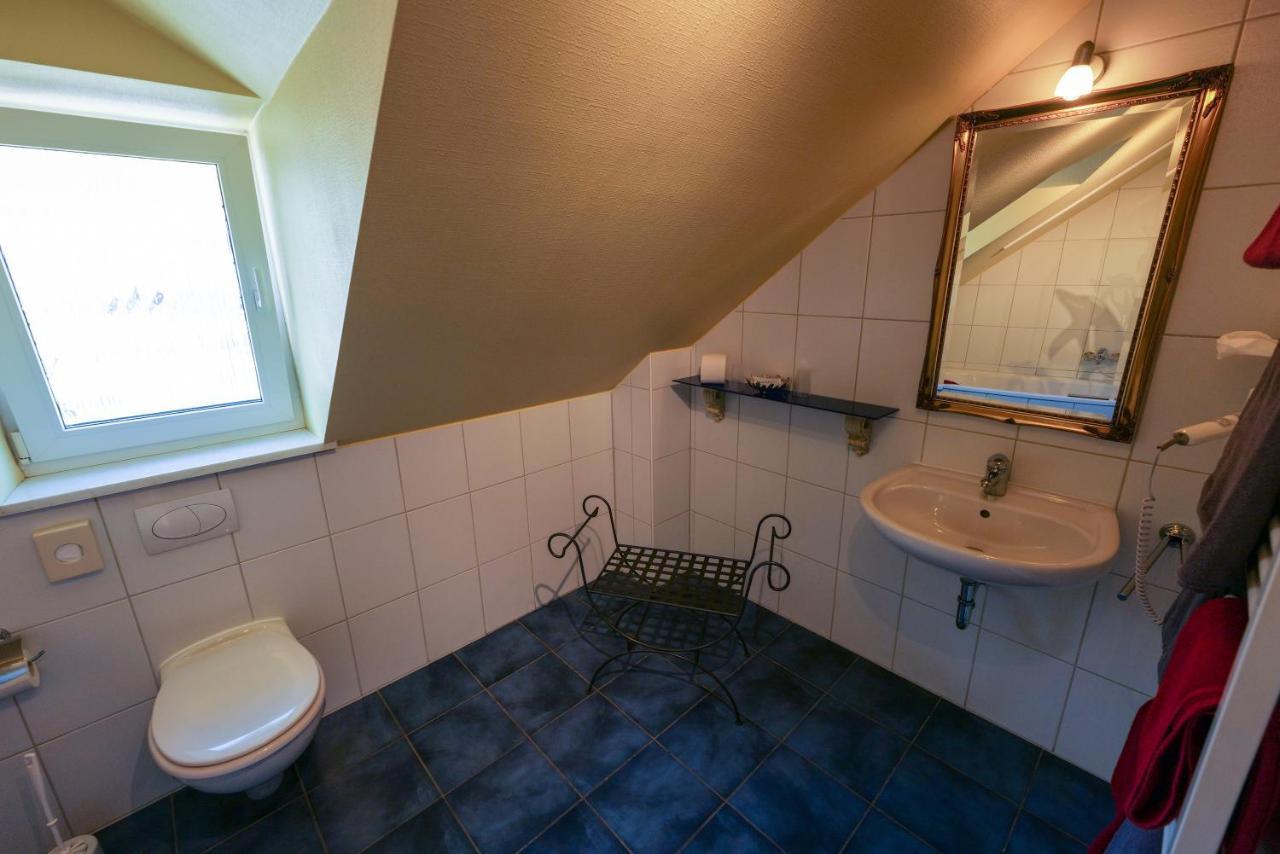 Hotel Alte Buergermeisterei Ediger-Eller Kültér fotó