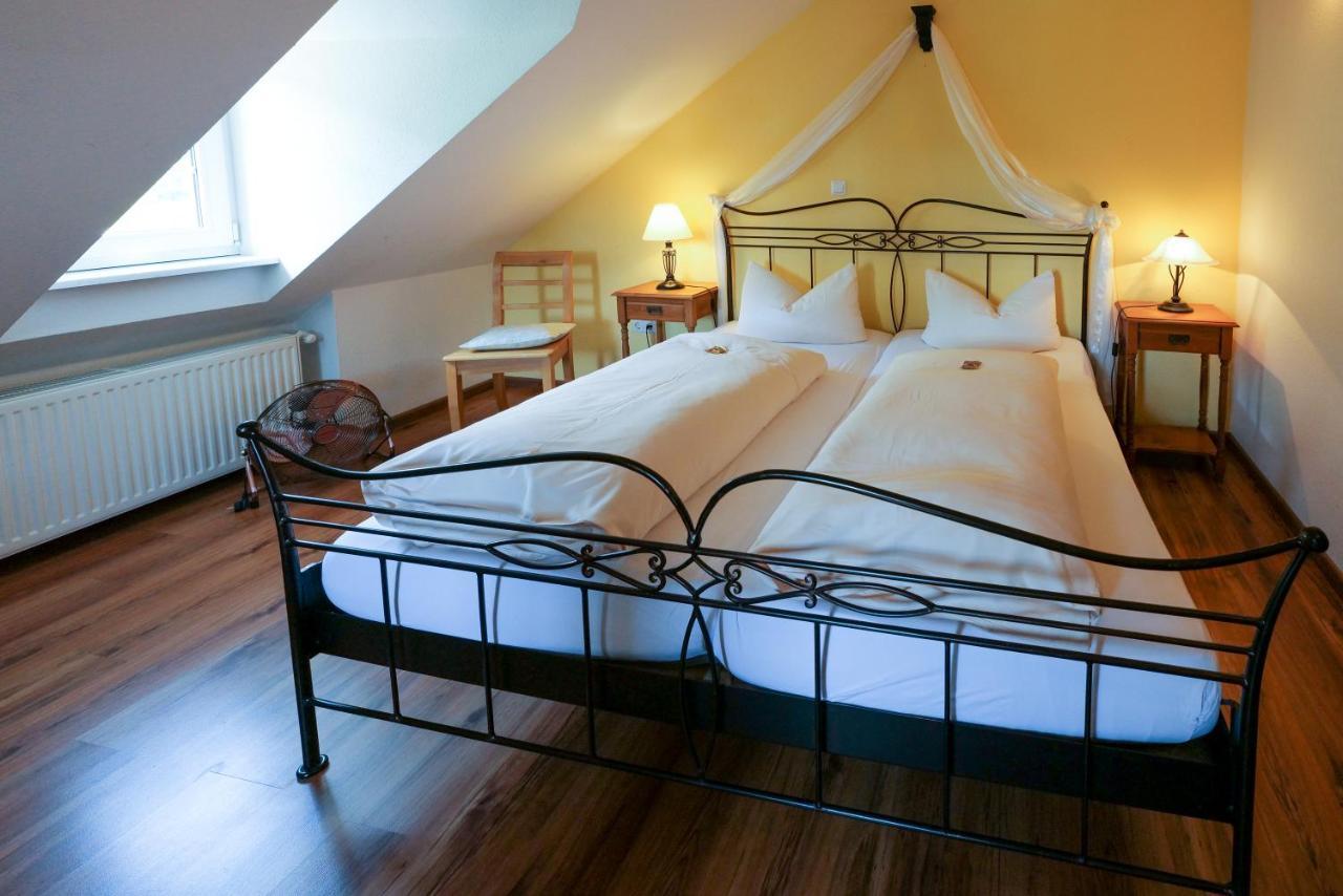 Hotel Alte Buergermeisterei Ediger-Eller Kültér fotó
