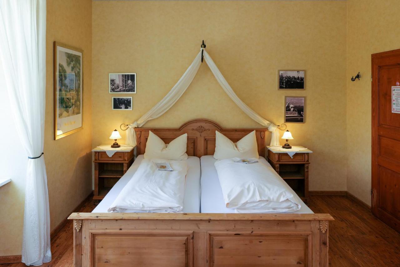 Hotel Alte Buergermeisterei Ediger-Eller Kültér fotó